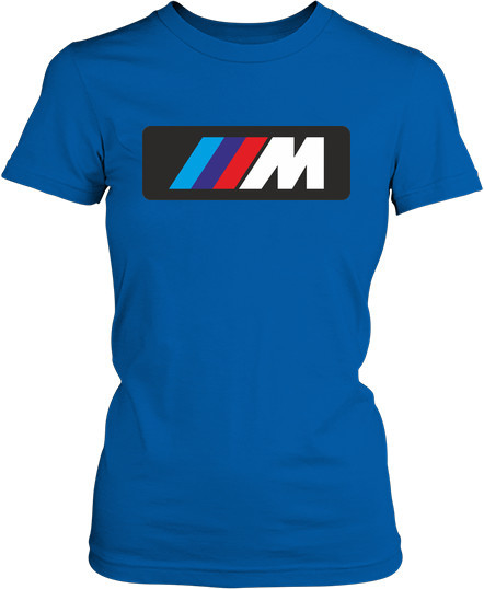 Рисунок футболки BMW М-серия на чорном фоне